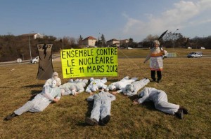 action rond point ambérieu-3mars2012-sdnbugey